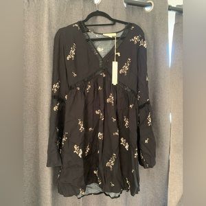 Lovestitch bell sleeve mini dress